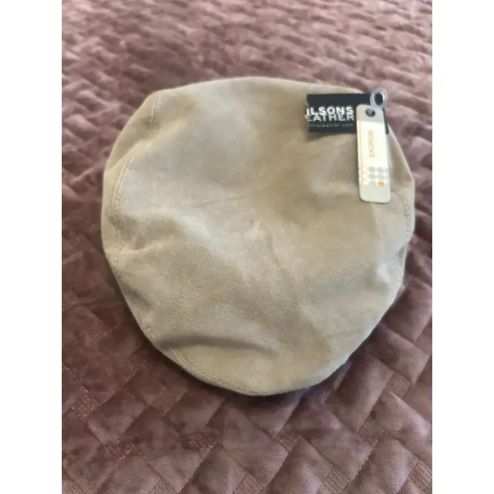 NWT Vintage Wilson's Leather Maxima Tan Suede Newsboy Cap‎ (S/M) biker grunge
